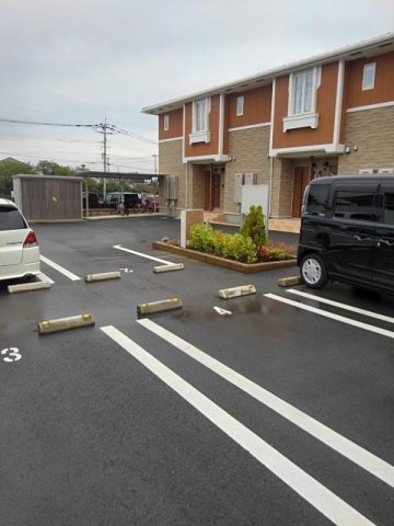 駐車場　駐車スペースもあります