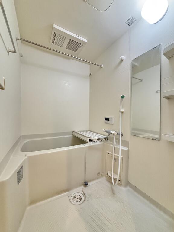 バス・シャワールーム　類似物件参照