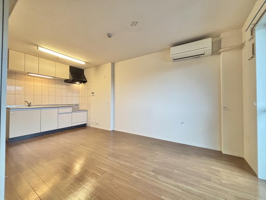 居室・リビング　類似物件参照