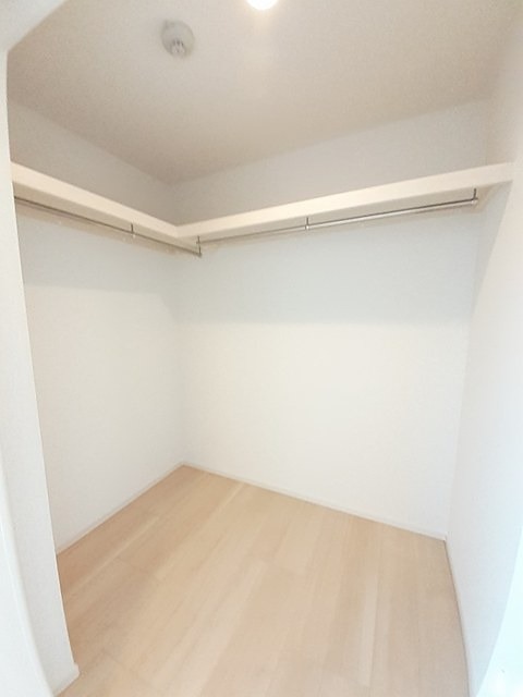 収納　ウォークインクローゼット