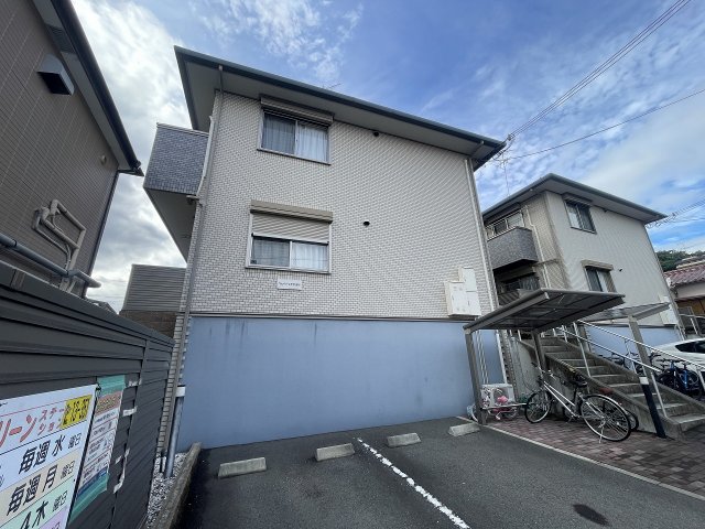 建物外観　建物外観を気になさる方へ、見た目の良い物件です