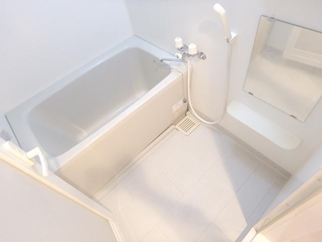 バス・シャワールーム　浴室