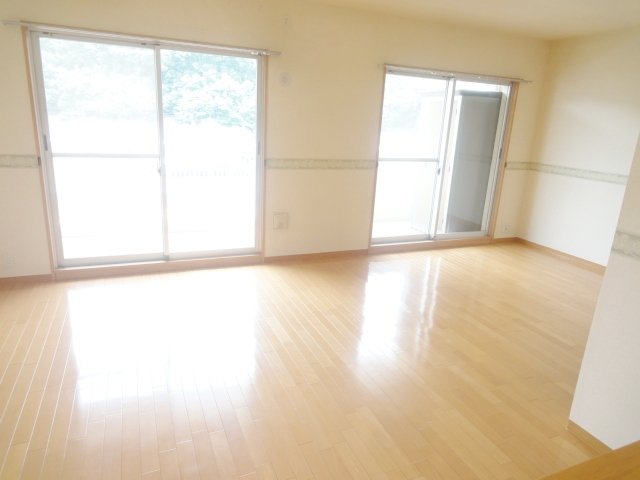 居室・リビング　別号室の写真です