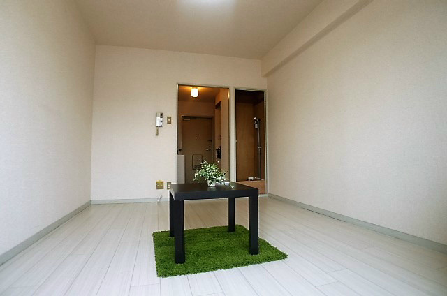 居室・リビング　写真は別部屋