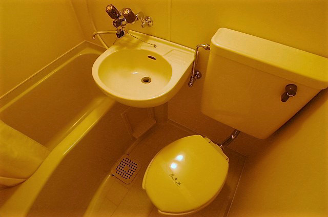 バス・シャワールーム　写真は別部屋