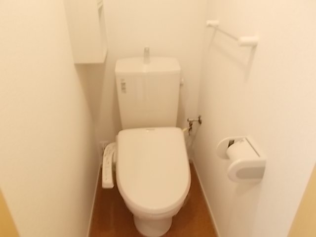 トイレ　トイレもきれいです