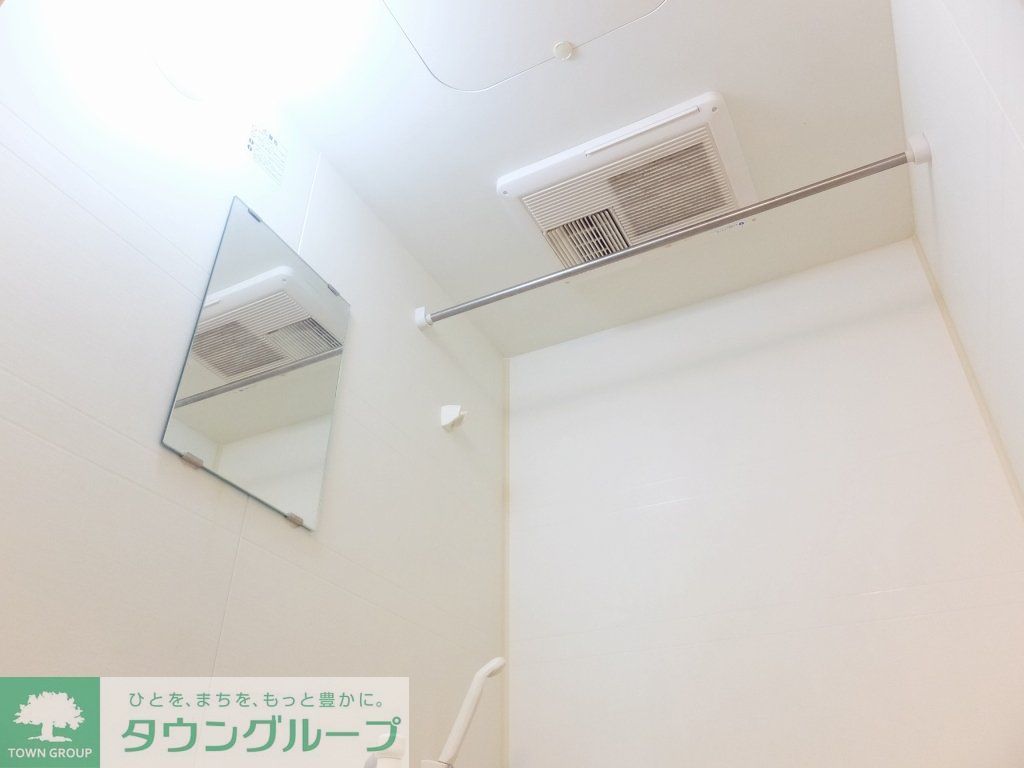 その他　浴室には換気乾燥機付きなので雨の日のお洗濯も安心です。