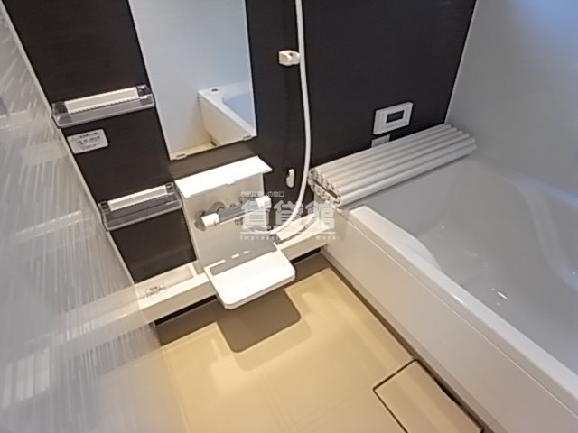 バス・シャワールーム　☆同型タイプのお部屋の写真になります☆