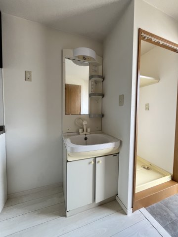 洗面設備　イメージ707号室の写真