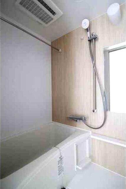 バス・シャワールーム　追焚機能付きです