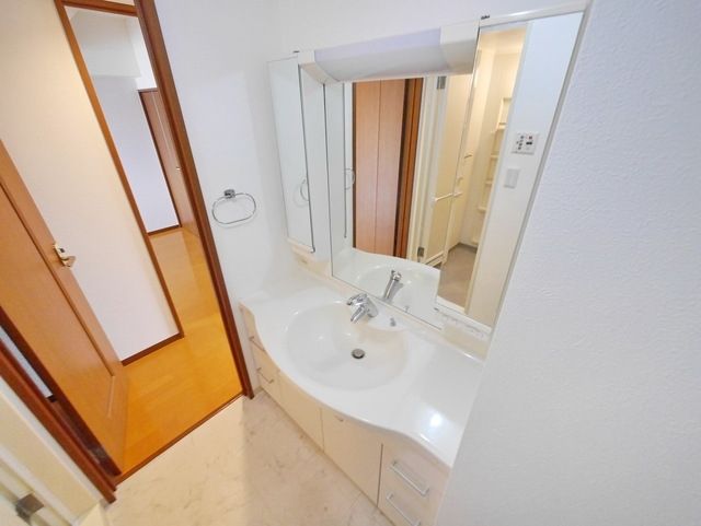 洗面設備　★お部屋探しはタウンハウジング稲田堤店まで★