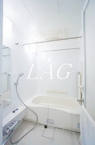 バス・シャワールーム　お風呂です。