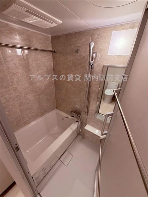 バス・シャワールーム