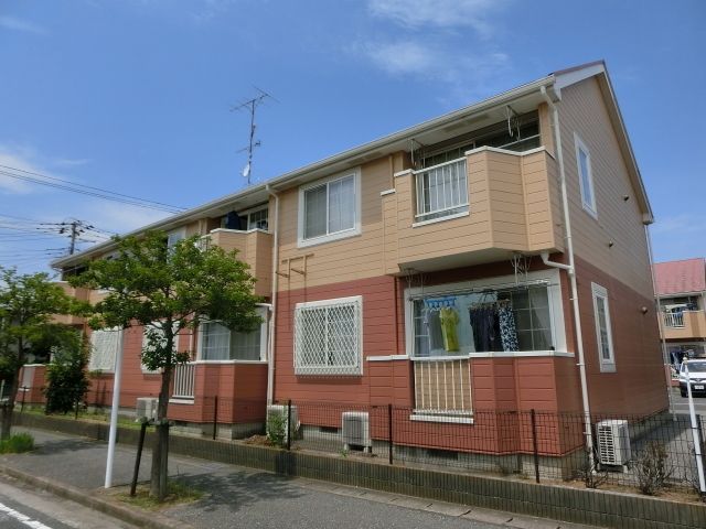建物外観　２年毎の更新料が無料です