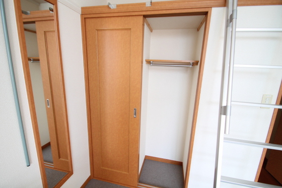 収納　※別部屋の写真です