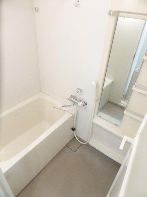 バス・シャワールーム　別タイプ部屋　参考写真です