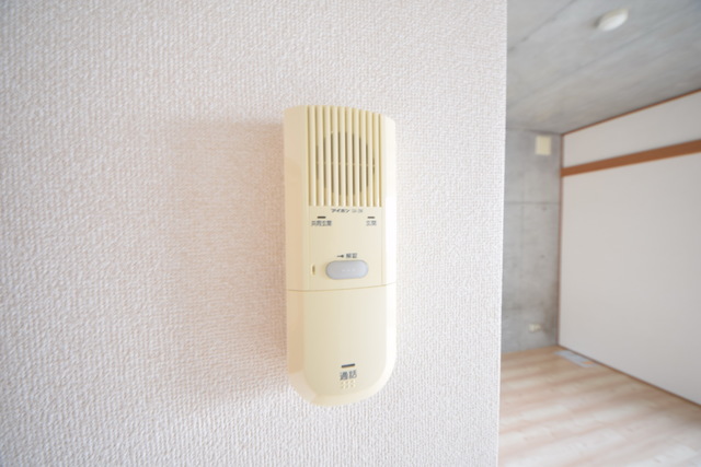 セキュリティ　～はーい、どちら様～