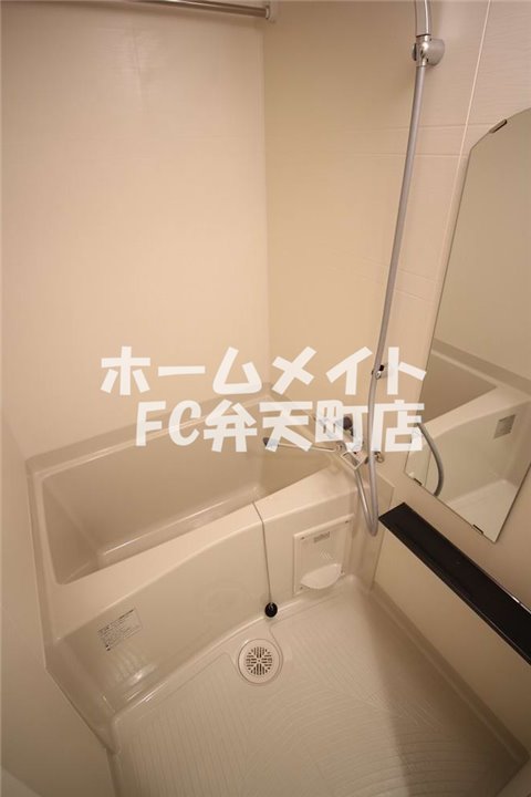 バス・シャワールーム　きれいなお風呂です
