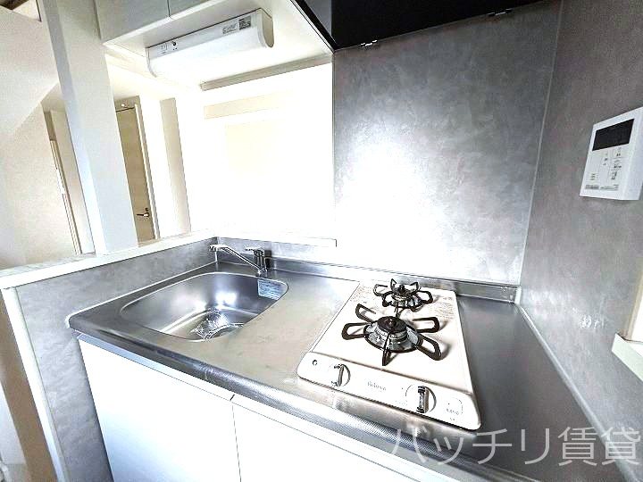 キッチン　同シリーズの別のお部屋。現況を優先します。