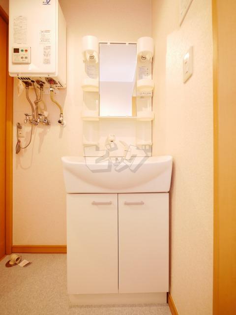 洗面設備　シャンドレはもはや必須アイテムですね♪