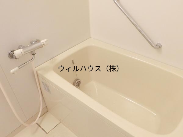 バス・シャワールーム　追い焚き機能付き！