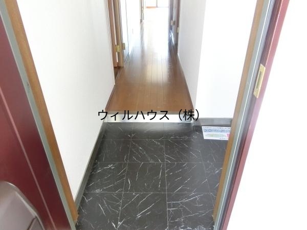 玄関　広めの玄関です！