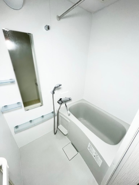 バス・シャワールーム　※他部屋参考写真