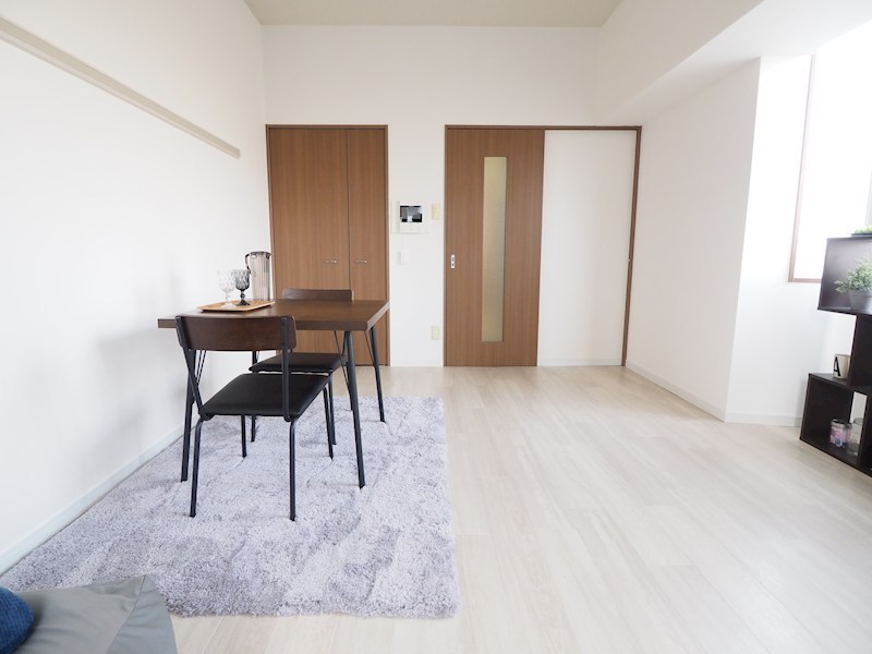 居室・リビング　角部屋タイプ。