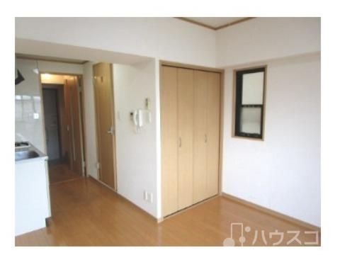居室・リビング　一人暮らしはここで！