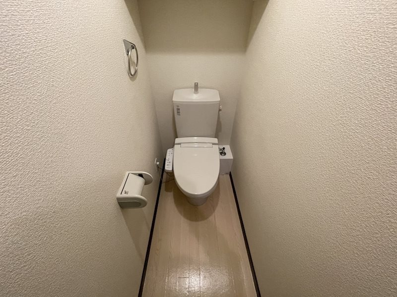 トイレ　同型タイプ