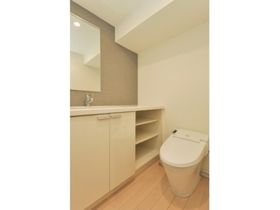 トイレ　写真は同タイプ住居です
