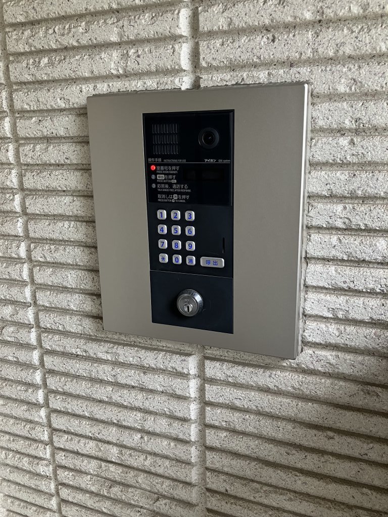 セキュリティ　オートロック完備