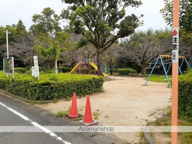 公園　力武児童公園（公園）まで180m