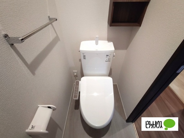 GRAND D-ROOM女鳥羽のトイレ写真