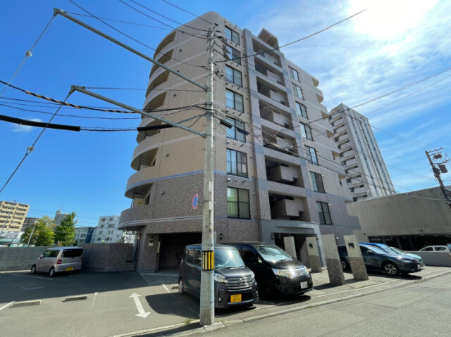 建物外観　札幌市中央区北５条西「パークヒルズＵＤＡ」