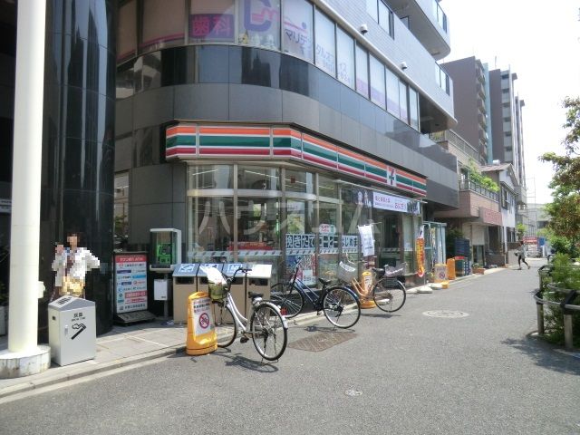 コンビニ　セブン‐イレブン 葛飾亀有３丁目店（コンビニ）まで360m
