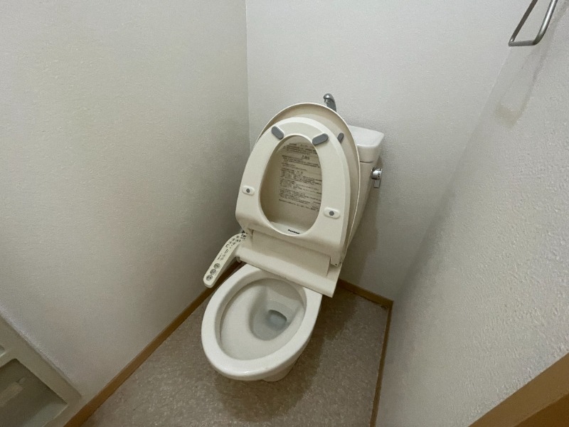 トイレ　別号室イメージ