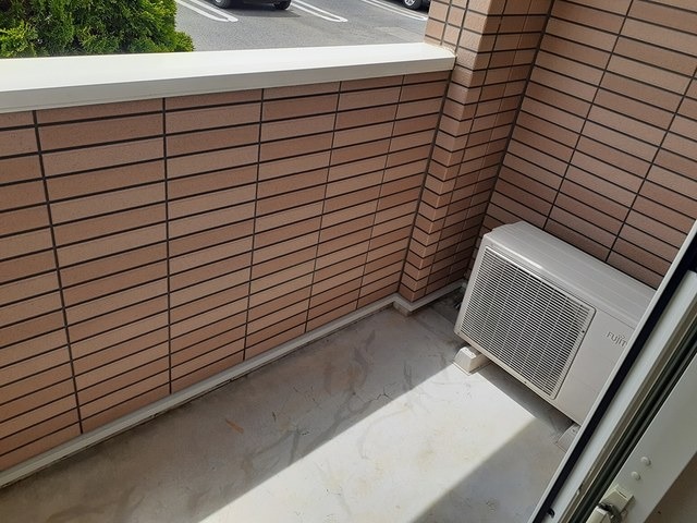 バルコニー　図面と現状に相違がある場合には現状を優先