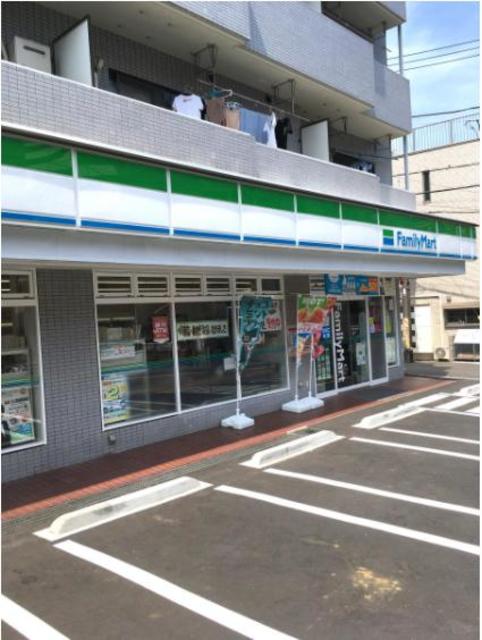 コンビニ　ファミリーマート横浜長津田町店（コンビニ）まで360m