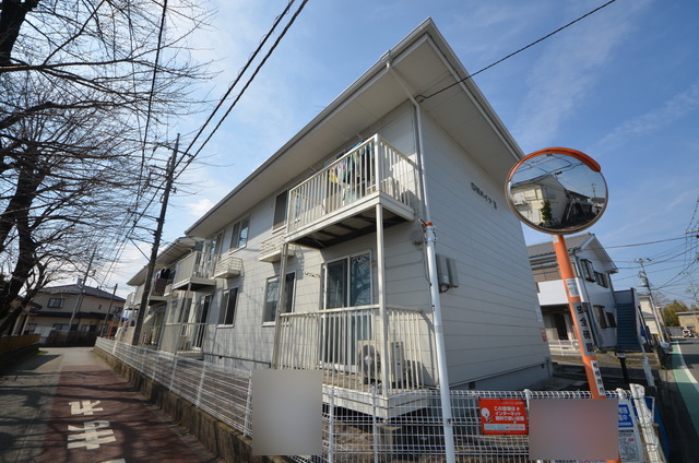 建物外観　～青い空、白い雲っ～