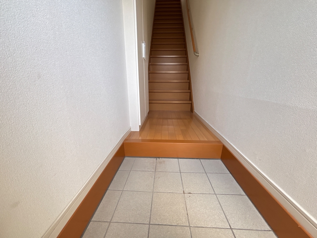 ヴィアノ芦屋親王塚の玄関写真