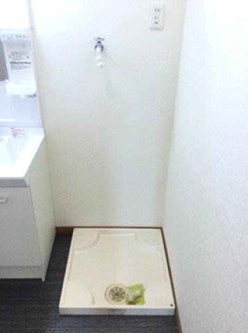 その他　洗濯機置き場