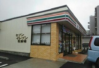 コンビニ　セブンイレブン（コンビニ）まで80m