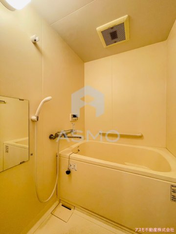 バス・シャワールーム　同マンション別部屋　参考写真