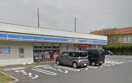 コンビニ　ローソン 戸塚原宿四丁目店（コンビニ）まで518m