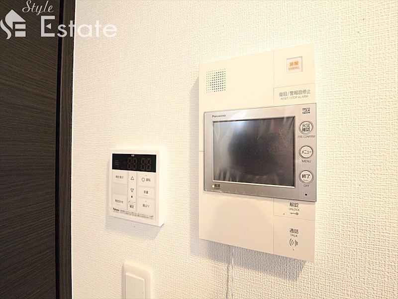 セキュリティ　モニター付きインターホン