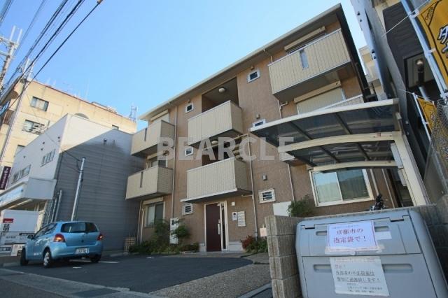 建物外観　落ち着いた雰囲気の外観です