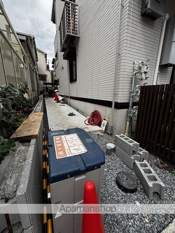 阪急京都線 上新庄駅 徒歩20分 3階建 新築の外観写真