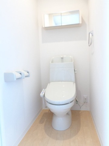 トイレ　シンプルで使いやすいトイレです