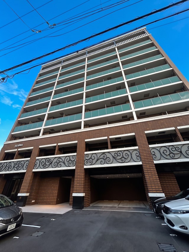 建物外観　築浅で綺麗な外観♪